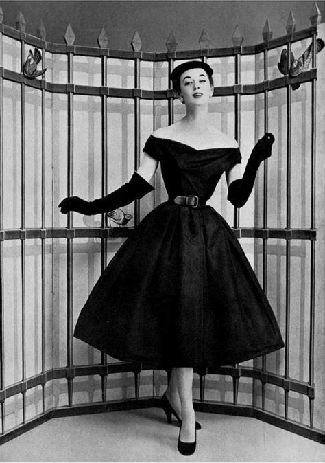 dior 1950er|women in the 1950s fashion.